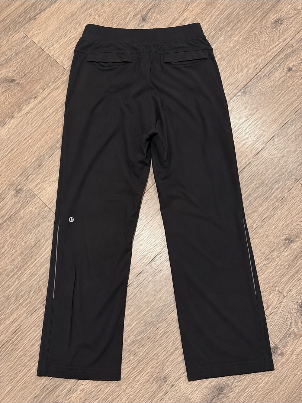 Lululemon Men’s Black Athletic Pants Reflective Zip Pockets Straight Leg Medium